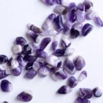 Amethyst. Facial massage and acupressure stone - 3-4cm. - Image 2