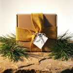 Pakowanie na prezent • ozdobna wstążka z naturalnej juty - obrazek 4